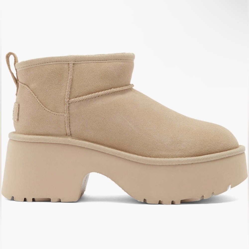 UGG Classic Ultra Mini New Heights Platform Boot MDSD